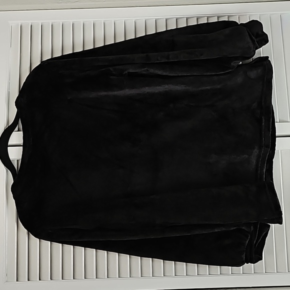 Christmas Velour top - Picture 4 of 7